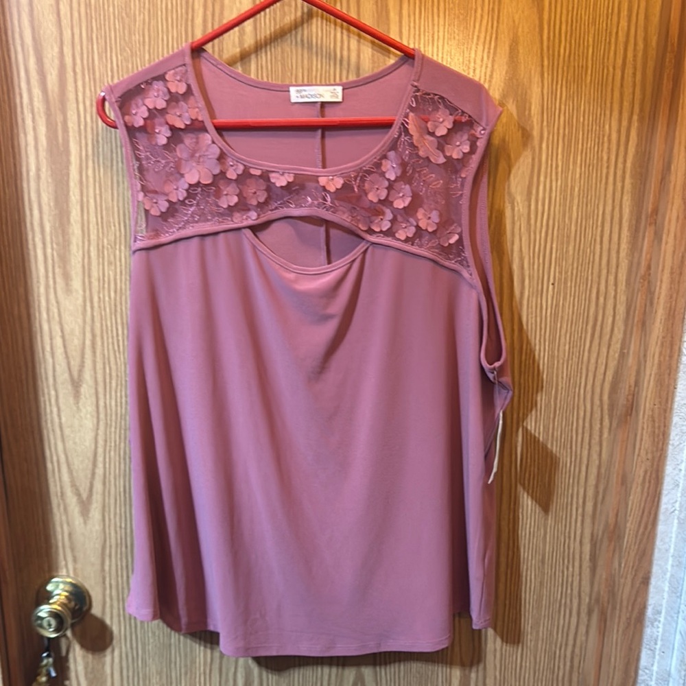 89th & Madison Pink Sleeveless Embellished Blouse with Cut Out